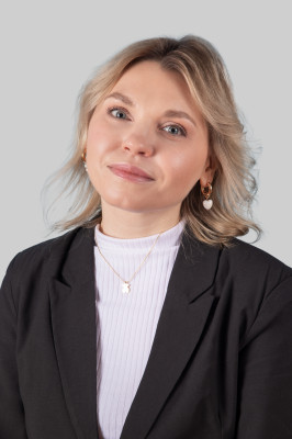 Заместитель заведующего Базлова Ирина Юрьевна Заместитель заведующего Базлова Ирина Юрьевна
